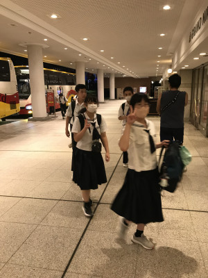 A19F3EA5-D25C-4056-A7E8-78BB944842B6
