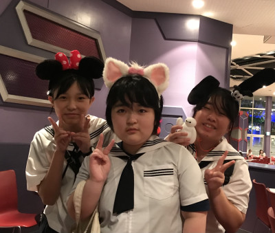 2F2DEADB-913D-409A-B875-7F004119C9BA